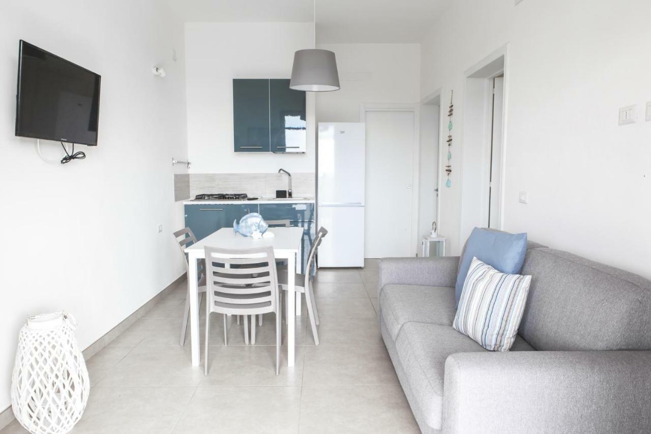 Sunkiss Apartment 500Mt Dal Mare ปอร์โตเชซาเรโอ ภายนอก รูปภาพ