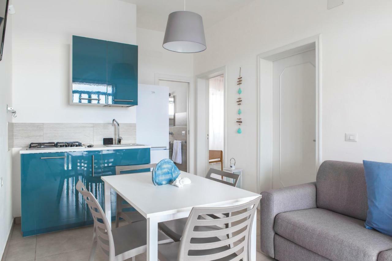 Sunkiss Apartment 500Mt Dal Mare ปอร์โตเชซาเรโอ ภายนอก รูปภาพ
